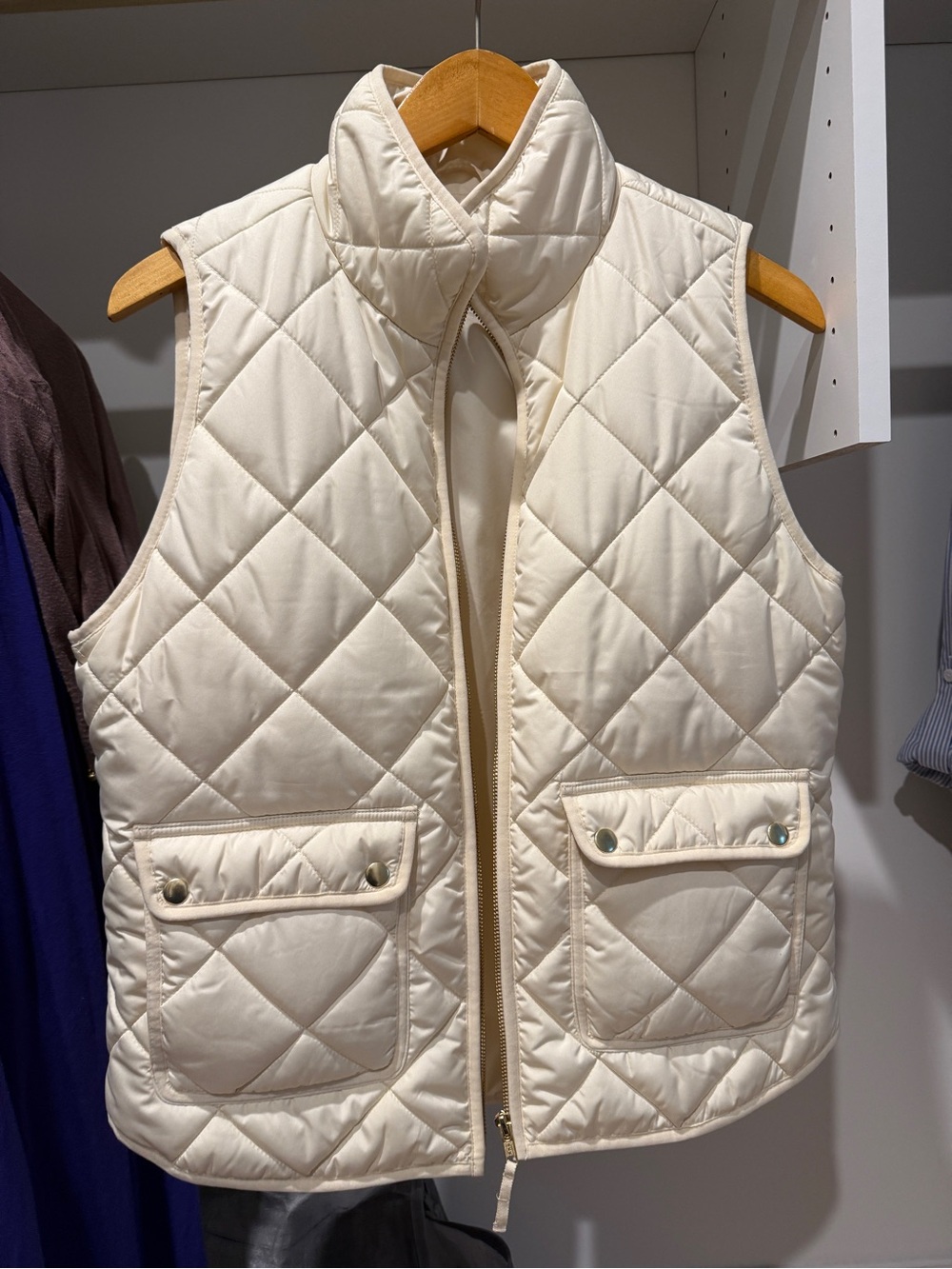 J. Crew Cream Quilted Sleeveless Puffer Vest Snap Pockets